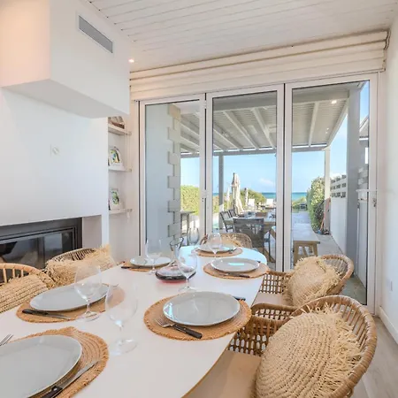 Ayia Thekla House * أيا نابا